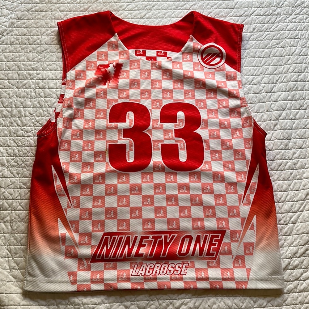 ✅NWOT- TEAM  91 LACROSSE - reversible jersey/pinny. #33. Adult S/M. Red/white